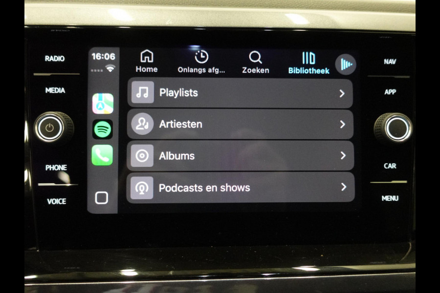 Volkswagen Polo 1.0 TSI Highline R-Line Airco ECC Navi 17" LM Velgen PDC VA Carplay