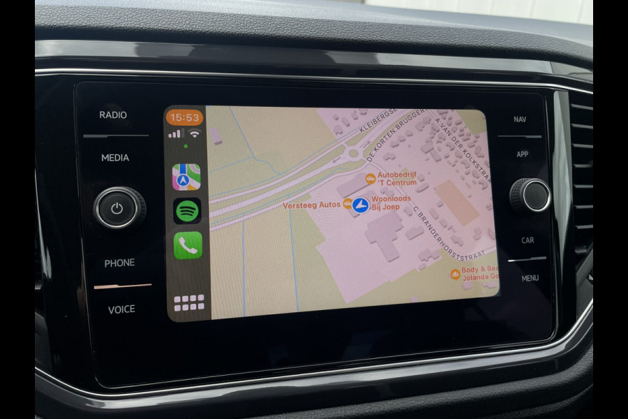 Volkswagen T-Roc 1.5 TSI Sport | LED | Trekhaak | Carplay | Camera | PDC