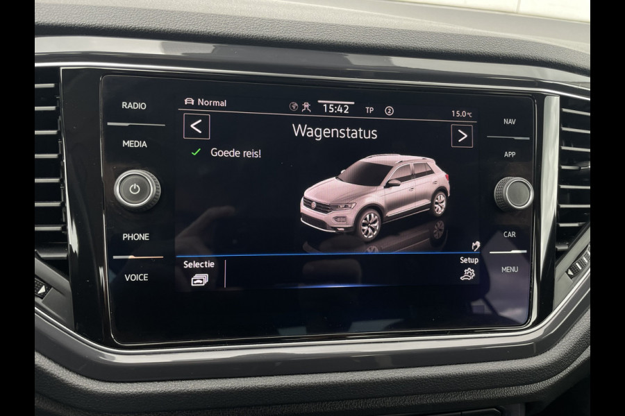 Volkswagen T-Roc 1.5 TSI Sport | LED | Trekhaak | Carplay | Camera | PDC