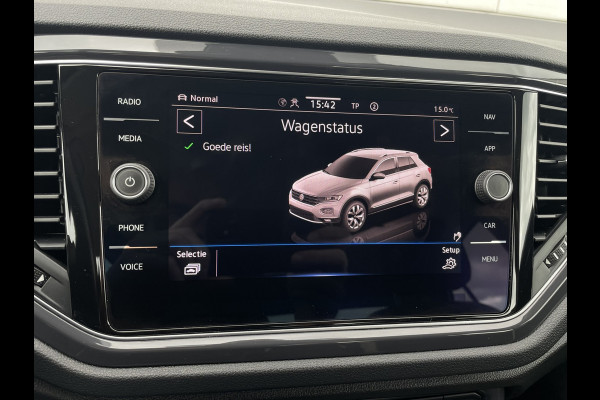 Volkswagen T-Roc 1.5 TSI Sport | LED | Trekhaak | Carplay | Camera | PDC