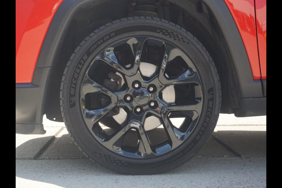 Jeep Compass 1.3T Night Eagle Liberty Edition 1750 KG trekgewicht