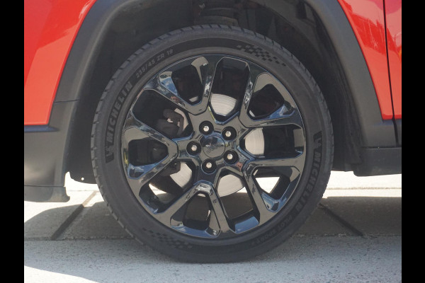 Jeep Compass 1.3T Night Eagle Liberty Edition 1750 KG trekgewicht