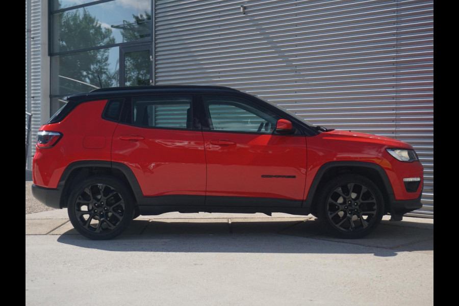 Jeep Compass 1.3T Night Eagle Liberty Edition 1750 KG trekgewicht