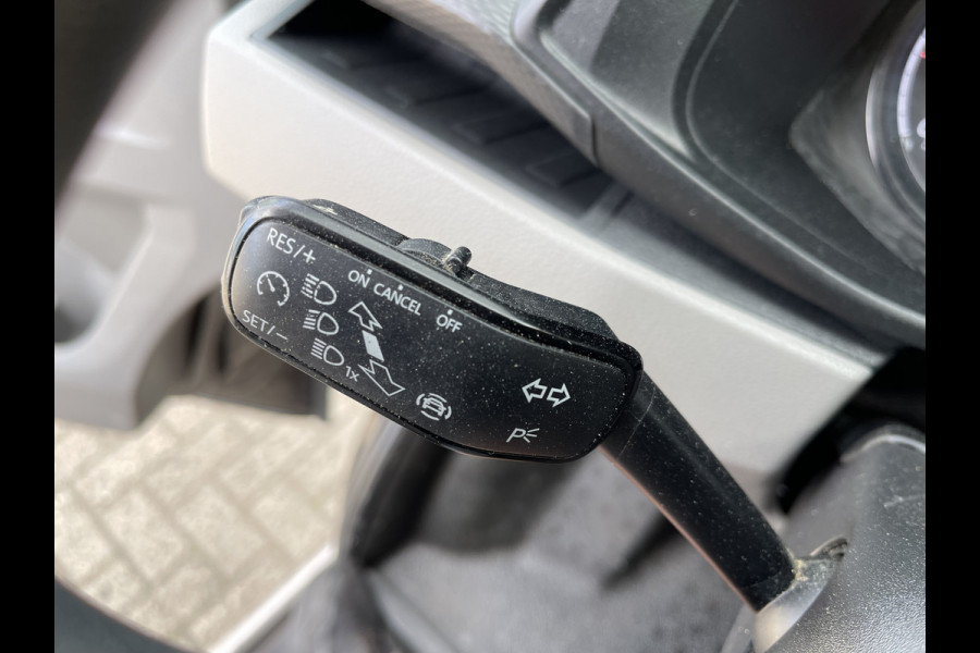 Volkswagen Transporter 2.0 TDI L1H1 26 Economy Business / vaste prijs rijklaar € 20.950 ex btw / euro 6 diesel / bpm vrij / airco / cruise control / achteruit rijcamera / trekhaak / pdc achter
