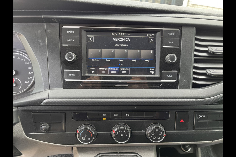 Volkswagen Transporter 2.0 TDI L1H1 26 Economy Business / vaste prijs rijklaar € 20.950 ex btw / euro 6 diesel / bpm vrij / airco / cruise control / achteruit rijcamera / trekhaak / pdc achter