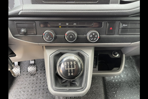 Volkswagen Transporter 2.0 TDI L1H1 26 Economy Business / vaste prijs rijklaar € 20.950 ex btw / euro 6 diesel / bpm vrij / airco / cruise control / achteruit rijcamera / trekhaak / pdc achter
