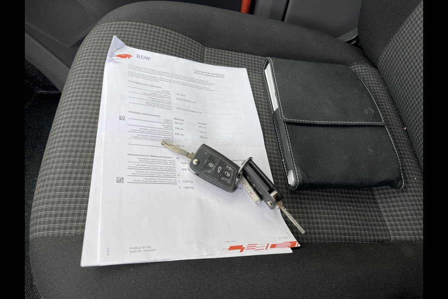Volkswagen Transporter 2.0 TDI L1H1 26 Economy Business / vaste prijs rijklaar € 20.950 ex btw / euro 6 diesel / bpm vrij / airco / cruise control / achteruit rijcamera / trekhaak / pdc achter