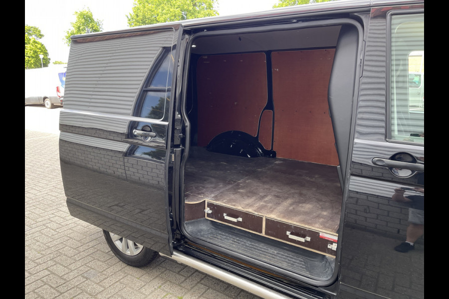 Volkswagen Transporter 2.0 TDI L1H1 26 Economy Business / vaste prijs rijklaar € 20.950 ex btw / euro 6 diesel / bpm vrij / airco / cruise control / achteruit rijcamera / trekhaak / pdc achter