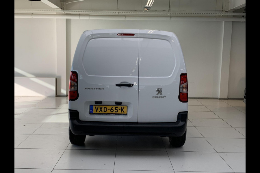 Peugeot Partner 1.5 BlueHDi 100pk S&S L1 | Navigatie | Parkeersensoren voor en achter | Apple Carplay/Android Auto | Dodehoekdetectie
