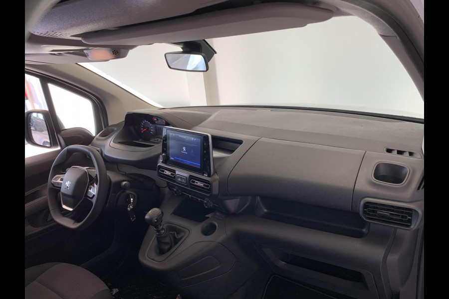 Peugeot Partner 1.5 BlueHDi 100pk S&S L1 | Navigatie | Parkeersensoren voor en achter | Apple Carplay/Android Auto | Dodehoekdetectie