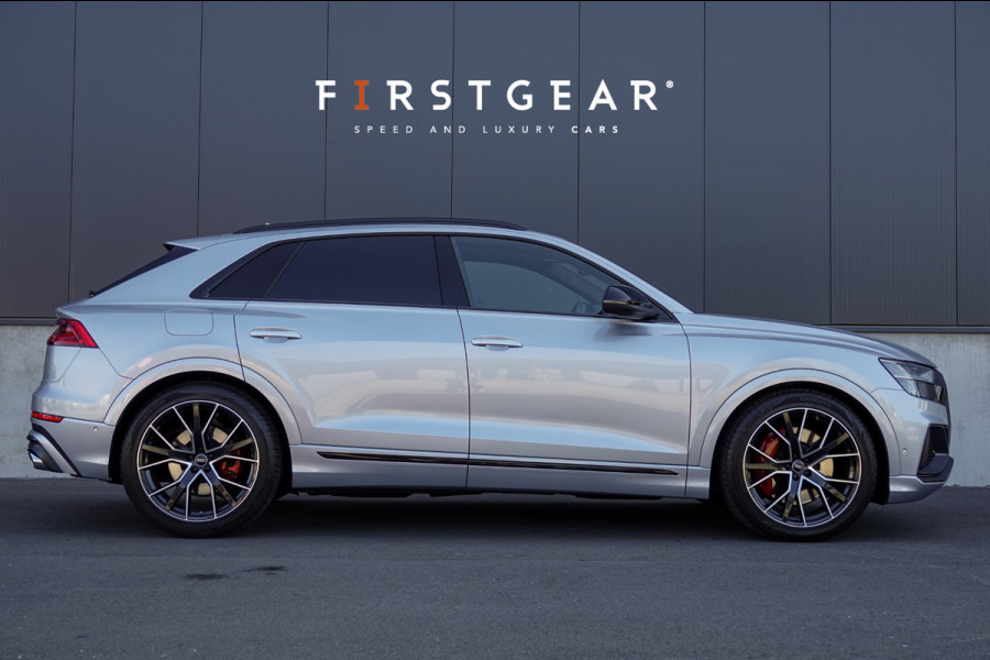 Audi SQ8 4.0 TFSI quattro *Vierwielbesturing / Panorama / Bang & Olufsen / Standkachel / Surround-View*
