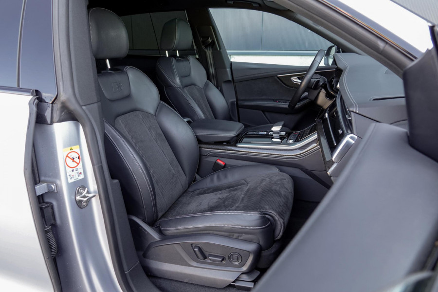 Audi SQ8 4.0 TFSI quattro *Vierwielbesturing / Panorama / Bang & Olufsen / Standkachel / Surround-View*