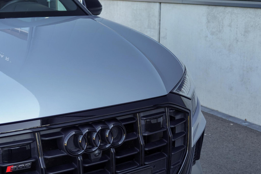 Audi SQ8 4.0 TFSI quattro *Vierwielbesturing / Panorama / Bang & Olufsen / Standkachel / Surround-View*