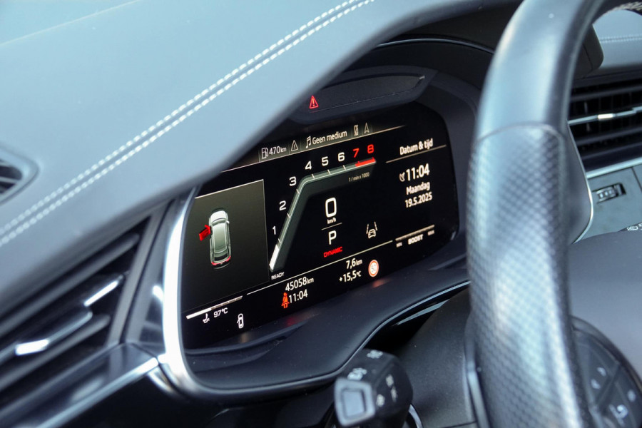 Audi SQ8 4.0 TFSI quattro *Vierwielbesturing / Panorama / Bang & Olufsen / Standkachel / Surround-View*