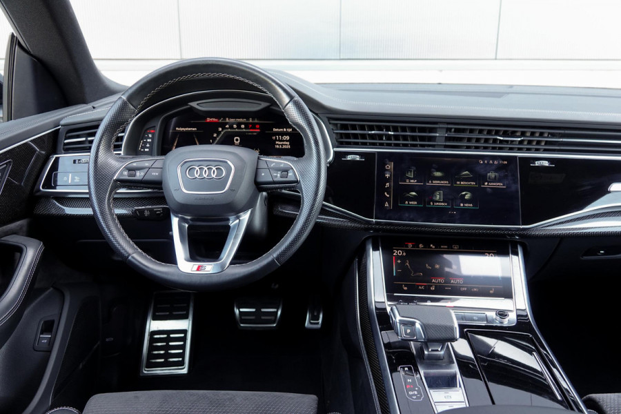Audi SQ8 4.0 TFSI quattro *Vierwielbesturing / Panorama / Bang & Olufsen / Standkachel / Surround-View*