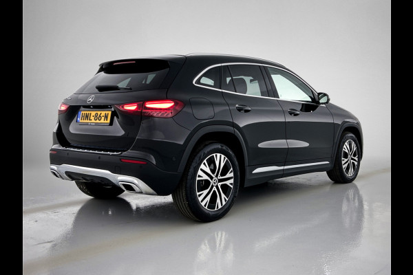 Mercedes-Benz GLA 250 e Face Lift Plug-In Hybride Lichtmetalen velgen | Wide screen | Navigatie | Parking support met 360 graad camera | Inclusief 24 maanden Mercedes-Benz Certified garantie voor Europa.
