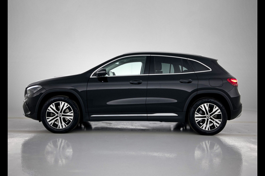 Mercedes-Benz GLA 250 e Face Lift Plug-In Hybride Lichtmetalen velgen | Wide screen | Navigatie | Parking support met 360 graad camera | Inclusief 24 maanden Mercedes-Benz Certified garantie voor Europa.