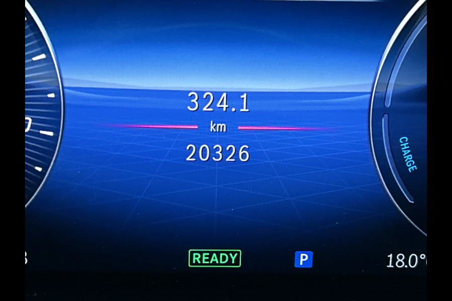 Mercedes-Benz GLA 250 e Face Lift Plug-In Hybride Lichtmetalen velgen | Wide screen | Navigatie | Parking support met 360 graad camera | Inclusief 24 maanden Mercedes-Benz Certified garantie voor Europa.