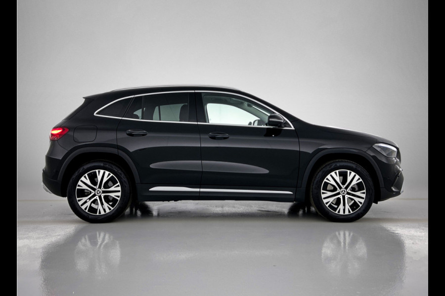 Mercedes-Benz GLA 250 e Face Lift Plug-In Hybride Lichtmetalen velgen | Wide screen | Navigatie | Parking support met 360 graad camera | Inclusief 24 maanden Mercedes-Benz Certified garantie voor Europa.