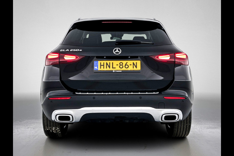 Mercedes-Benz GLA 250 e Face Lift Plug-In Hybride Lichtmetalen velgen | Wide screen | Navigatie | Parking support met 360 graad camera | Inclusief 24 maanden Mercedes-Benz Certified garantie voor Europa.