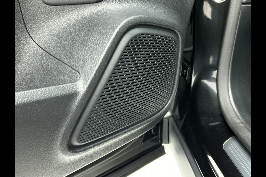 Mercedes-Benz GLA 250 e Face Lift Plug-In Hybride Lichtmetalen velgen | Wide screen | Navigatie | Parking support met 360 graad camera | Inclusief 24 maanden Mercedes-Benz Certified garantie voor Europa.