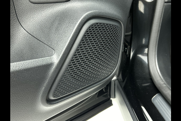 Mercedes-Benz GLA 250 e Face Lift Plug-In Hybride Lichtmetalen velgen | Wide screen | Navigatie | Parking support met 360 graad camera | Inclusief 24 maanden Mercedes-Benz Certified garantie voor Europa.