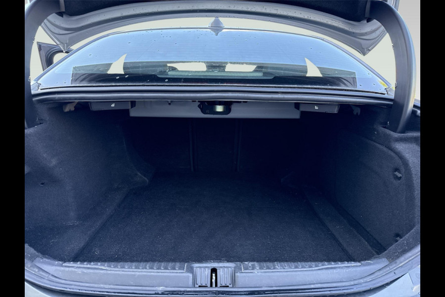 Alfa Romeo Giulia 2.0T Super | automaat | 200PK | bi-xenon | halfleder |
