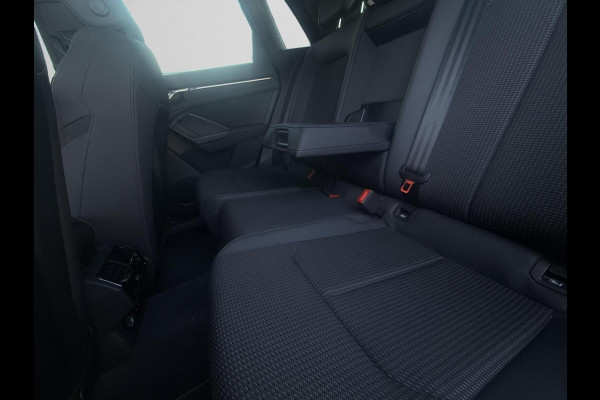 Audi Q3 3x S Line 245PK | Eerste Eigenaar | Dealer onderhouden | BTW Auto | Vol Opties | Pano Dak | Leder | Elektr. Achterklep |
