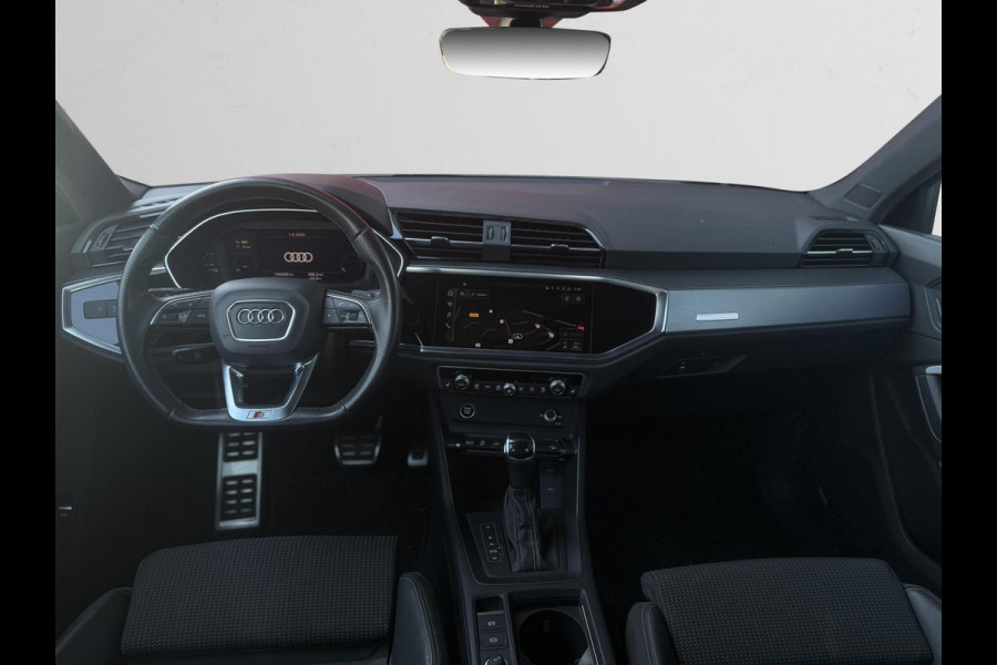 Audi Q3 3x S Line 245PK | Eerste Eigenaar | Dealer onderhouden | BTW Auto | Vol Opties | Pano Dak | Leder | Elektr. Achterklep |