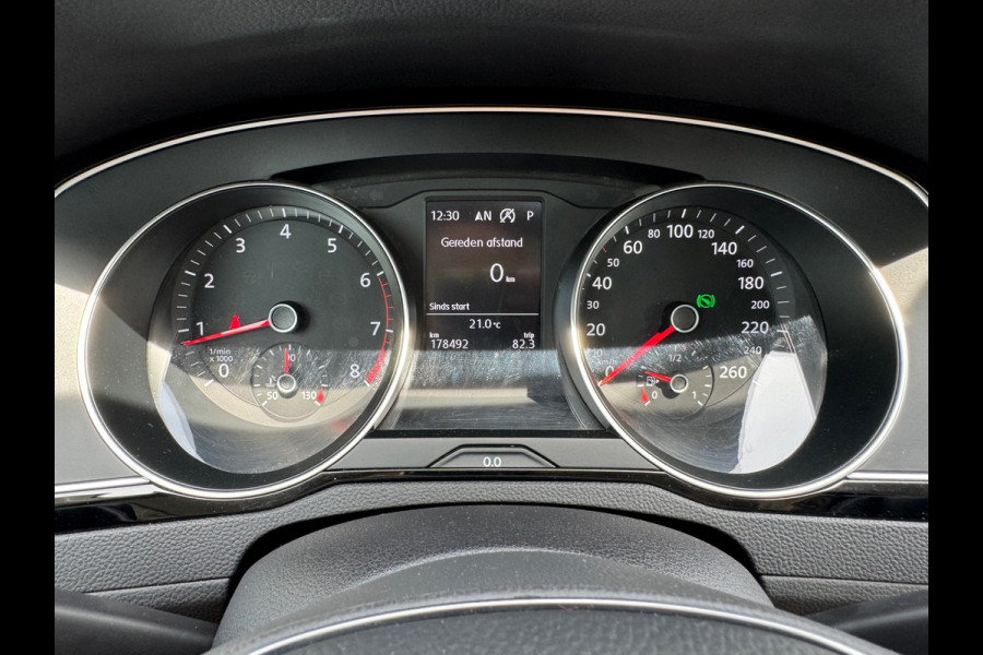 Volkswagen Passat Variant 1.4 TSI C* AppleCarPlay * Cruise * Trekhaak * Pdc *
