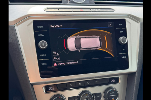Volkswagen Passat Variant 1.4 TSI C* AppleCarPlay * Cruise * Trekhaak * Pdc *