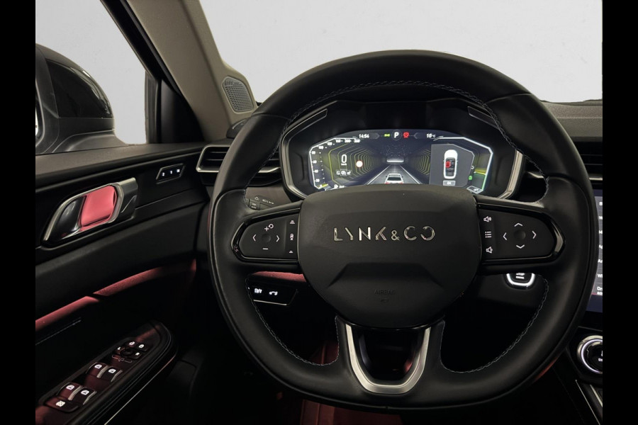 Lynk & Co RS Shadow Edition 01 1.5 262PK Trekhaak Pano  Camera Navi Adapt cruise 262PK Elekr. Achterklep