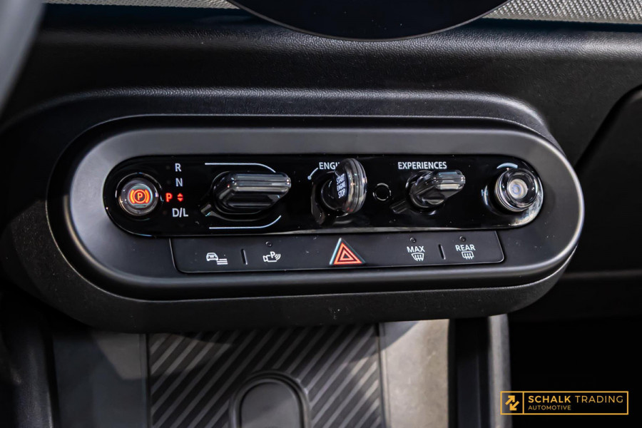MINI 2.0 Cooper S Favoured XL|Pano|E-stoel|H&K|Full opt|Gara