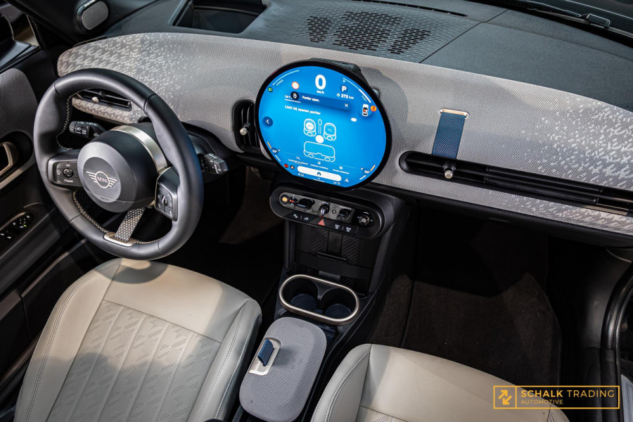 MINI 2.0 Cooper S Favoured XL|Pano|E-stoel|H&K|Full opt|Gara