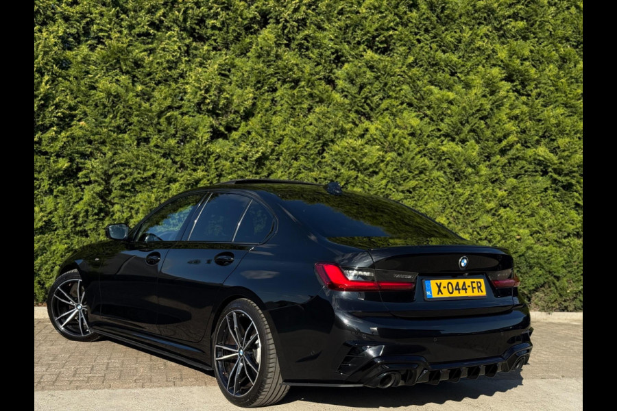 BMW 3-serie 330i High Executive M-Pakket Laser 360°