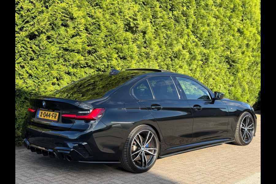 BMW 3-serie 330i High Executive M-Pakket Laser 360°