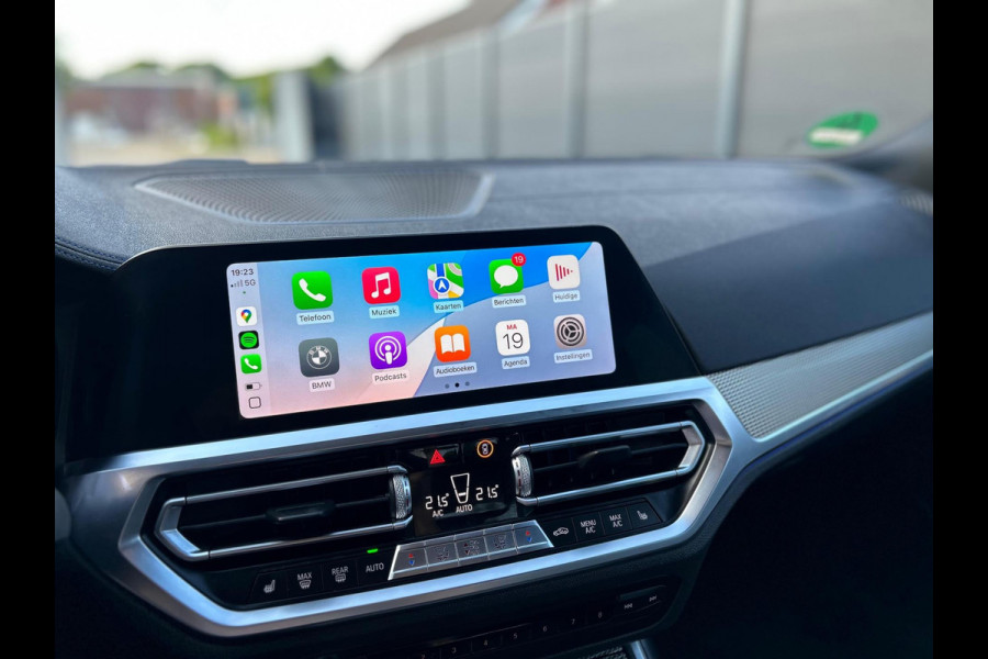 BMW 3-serie 330i High Executive M-Pakket Laser 360°
