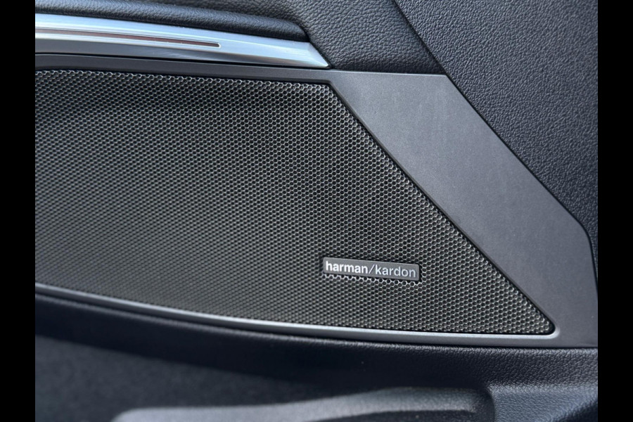 BMW 3-serie 330i High Executive M-Pakket Laser 360°