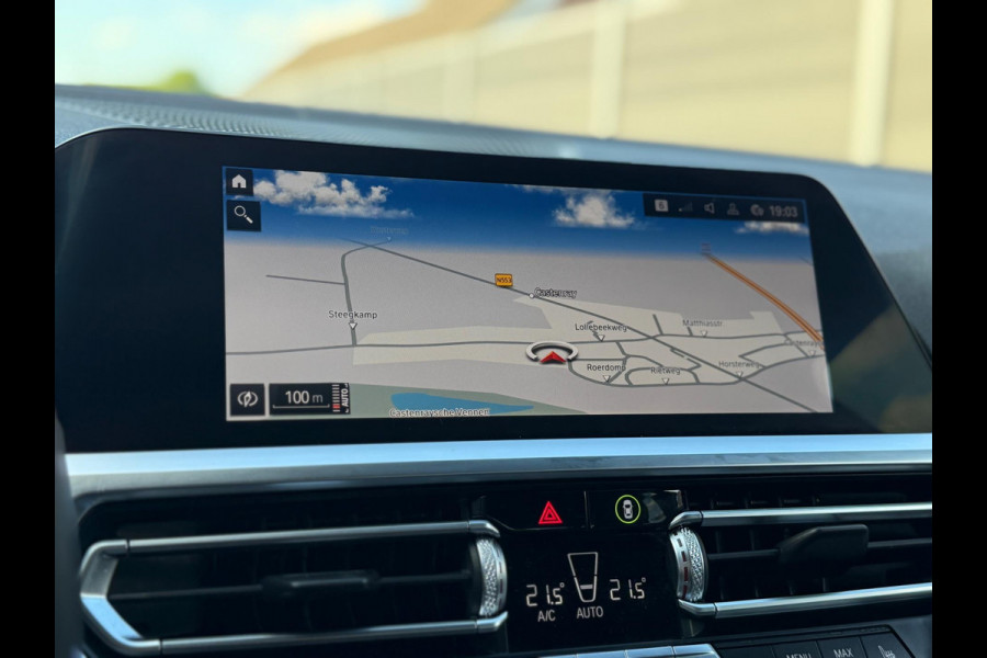 BMW 3-serie 330i High Executive M-Pakket Laser 360°