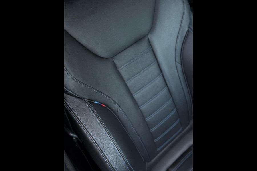 BMW 3-serie 330i High Executive M-Pakket Laser 360°