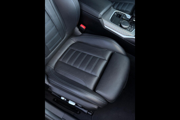 BMW 3-serie 330i High Executive M-Pakket Laser 360°