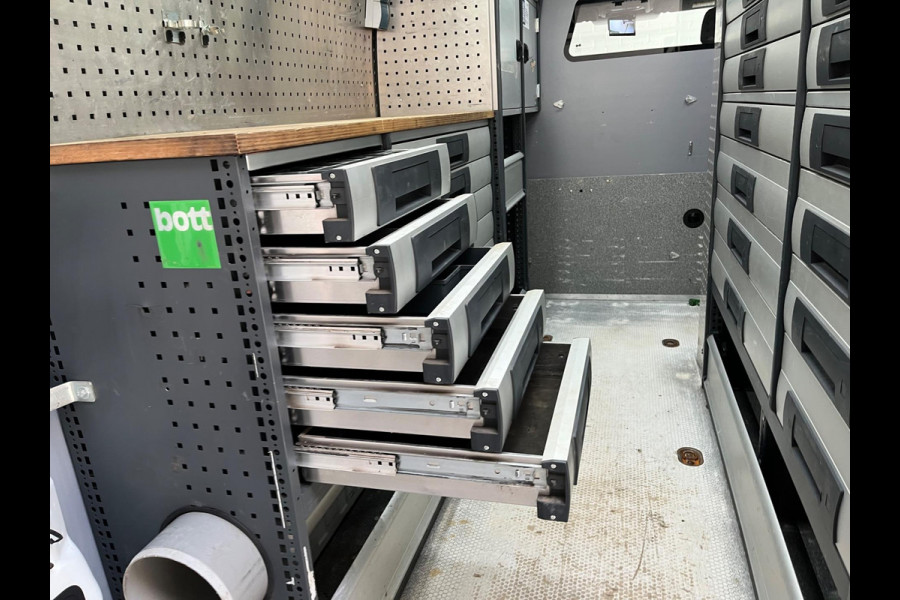 Renault Master Servicewagen + Imperiaal T35 2.3 dCi 145pk euro6 L2H2 BOTT Inrichting, Victron omvormer, Standkachel, RIJKLAARPRIJS