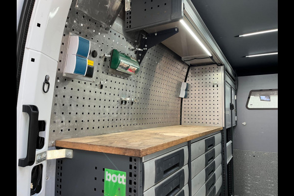 Renault Master Servicewagen + Imperiaal T35 2.3 dCi 145pk euro6 L2H2 BOTT Inrichting, Victron omvormer, Standkachel, RIJKLAARPRIJS