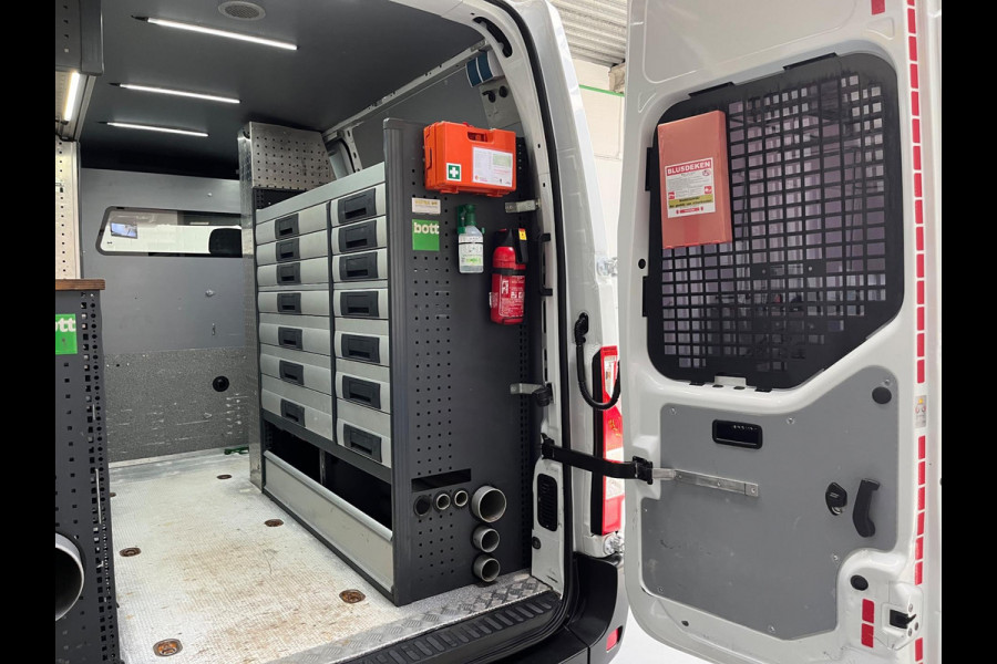 Renault Master Servicewagen + Imperiaal T35 2.3 dCi 145pk euro6 L2H2 BOTT Inrichting, Victron omvormer, Standkachel, RIJKLAARPRIJS