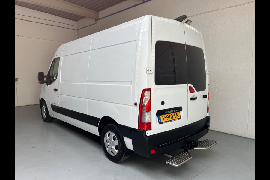 Renault Master Servicewagen T35 2.3 dCi 145pk euro6 L2H2 BOTT Inrichting, Victron omvormer, Standkachel, Trekhaak, RIJKLAARPRIJS!