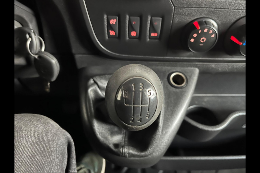 Renault Master Servicewagen T35 2.3 dCi 145pk euro6 L2H2 BOTT Inrichting, Victron omvormer, Standkachel, Trekhaak, RIJKLAARPRIJS!