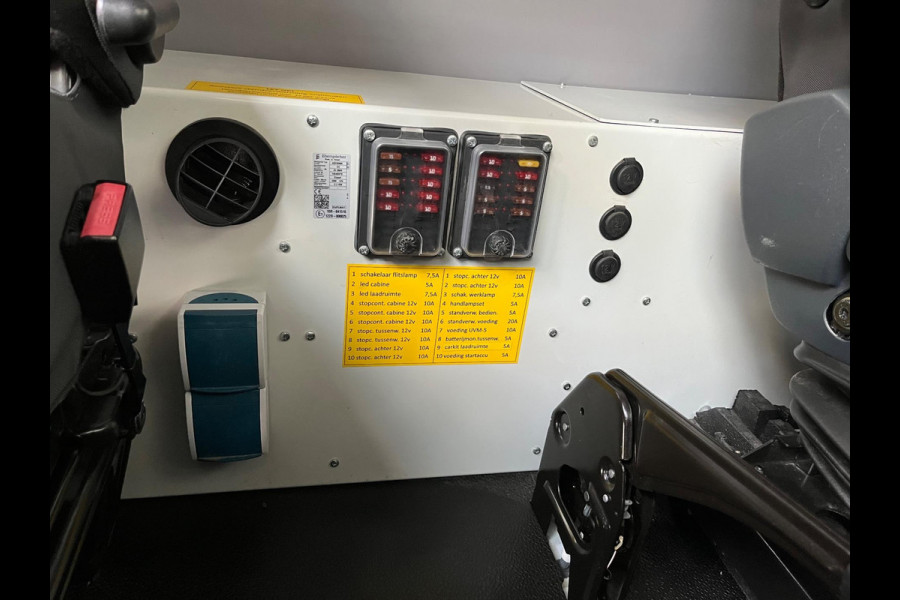 Renault Master Servicewagen T35 2.3 dCi 145pk euro6 L2H2 BOTT Inrichting, Victron omvormer, Standkachel, Trekhaak, RIJKLAARPRIJS!