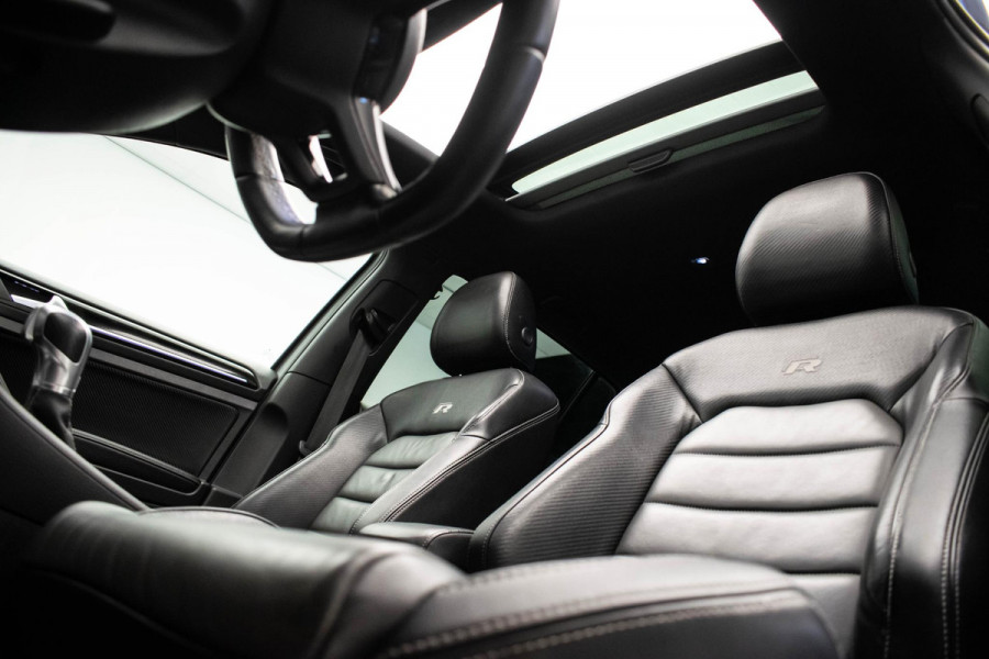 Volkswagen Golf 2.0 TSI 4Motion R |Pano|Memory|DynAudio|DCC|Leder|