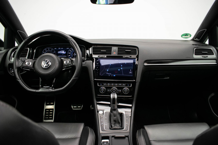 Volkswagen Golf 2.0 TSI 4Motion R |Pano|Memory|DynAudio|DCC|Leder|