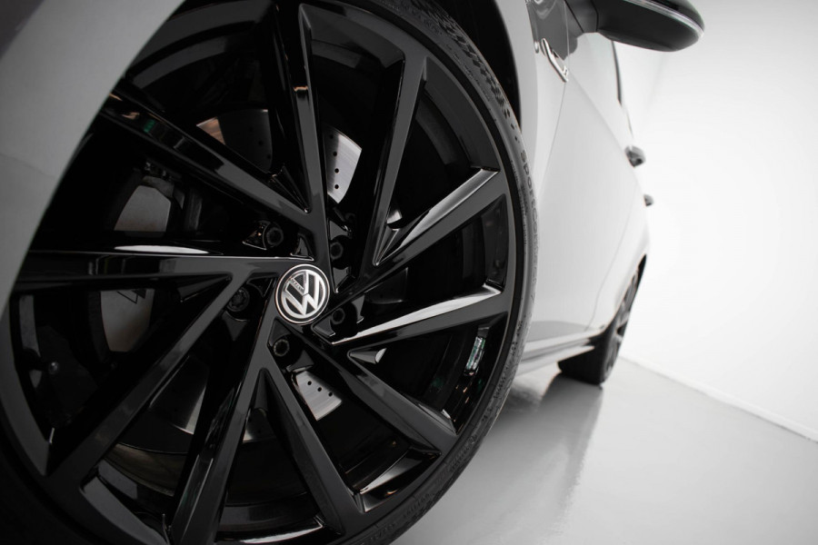 Volkswagen Golf 2.0 TSI 4Motion R |Pano|Memory|DynAudio|DCC|Leder|